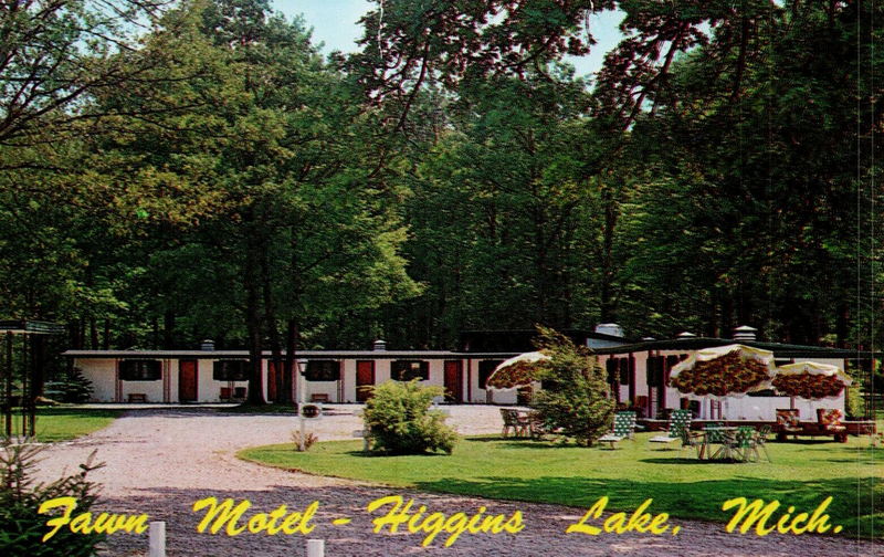 Fawn Motel - Old Fawn Lake Postcard (newer photo)